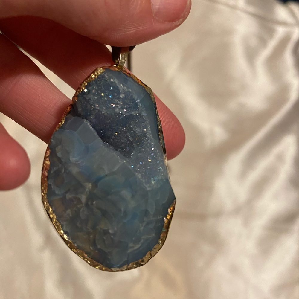 Stunning Blue Druzy Pendant Necklace!